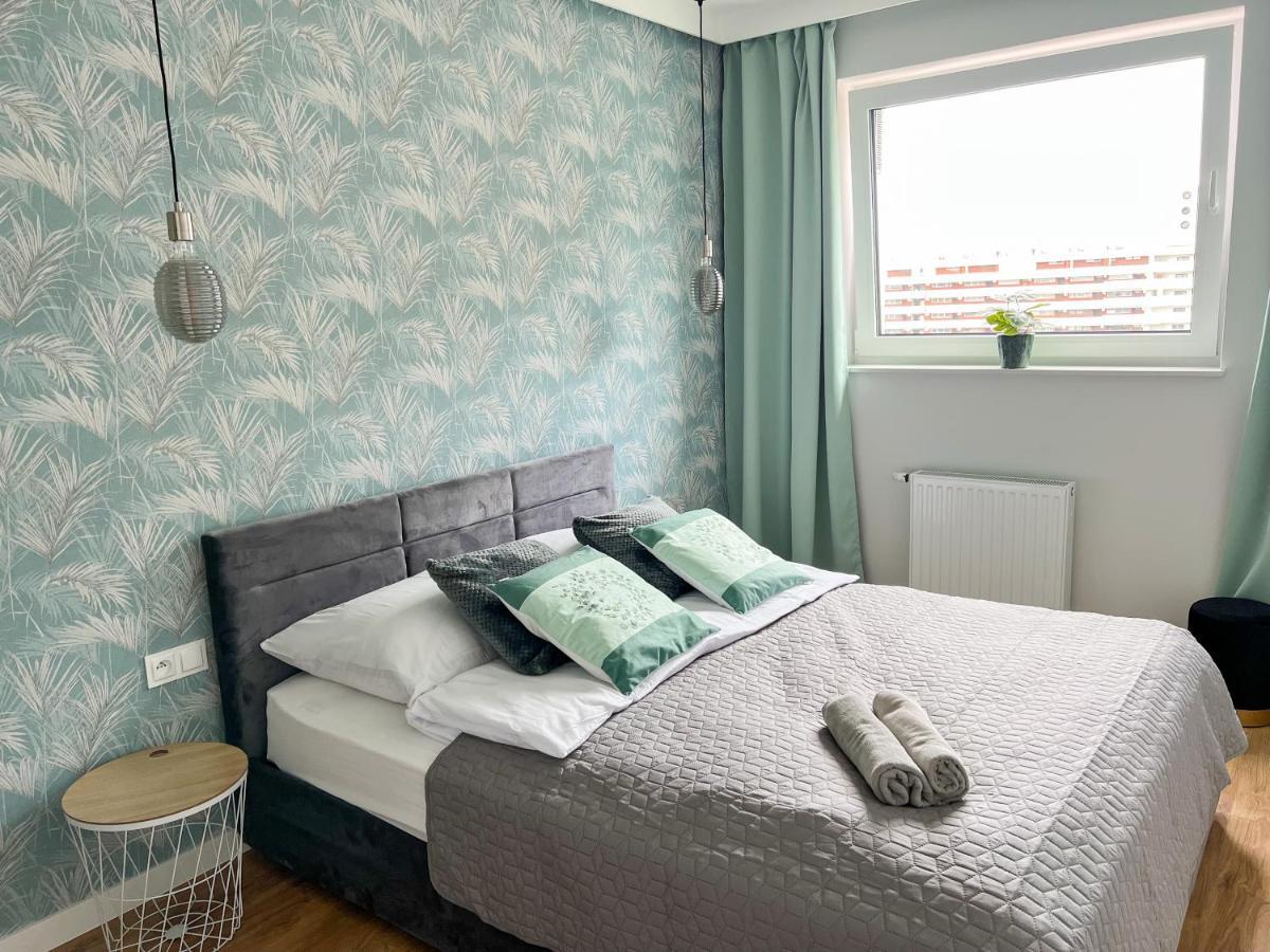 Star4You II Apartments Wroclaw Bagian luar foto