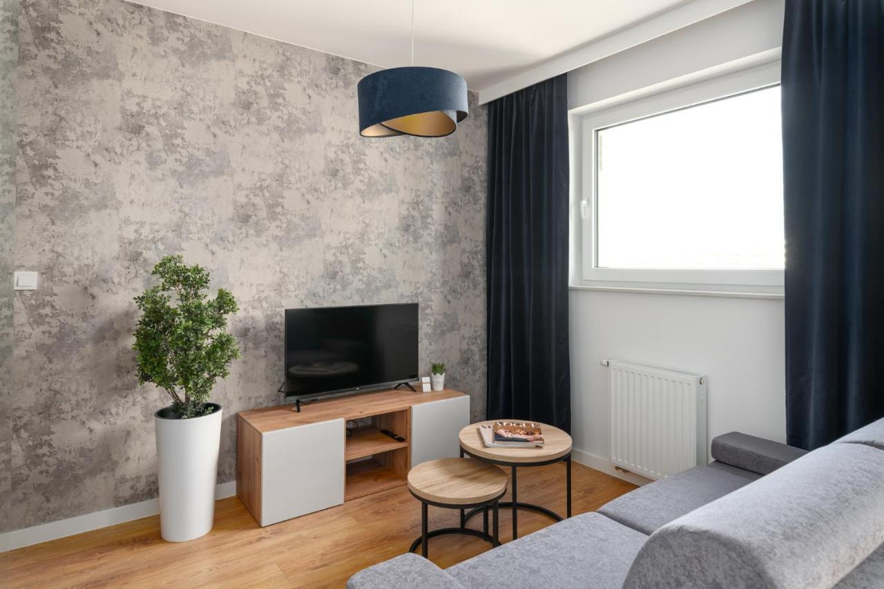Star4You II Apartments Wroclaw Bagian luar foto