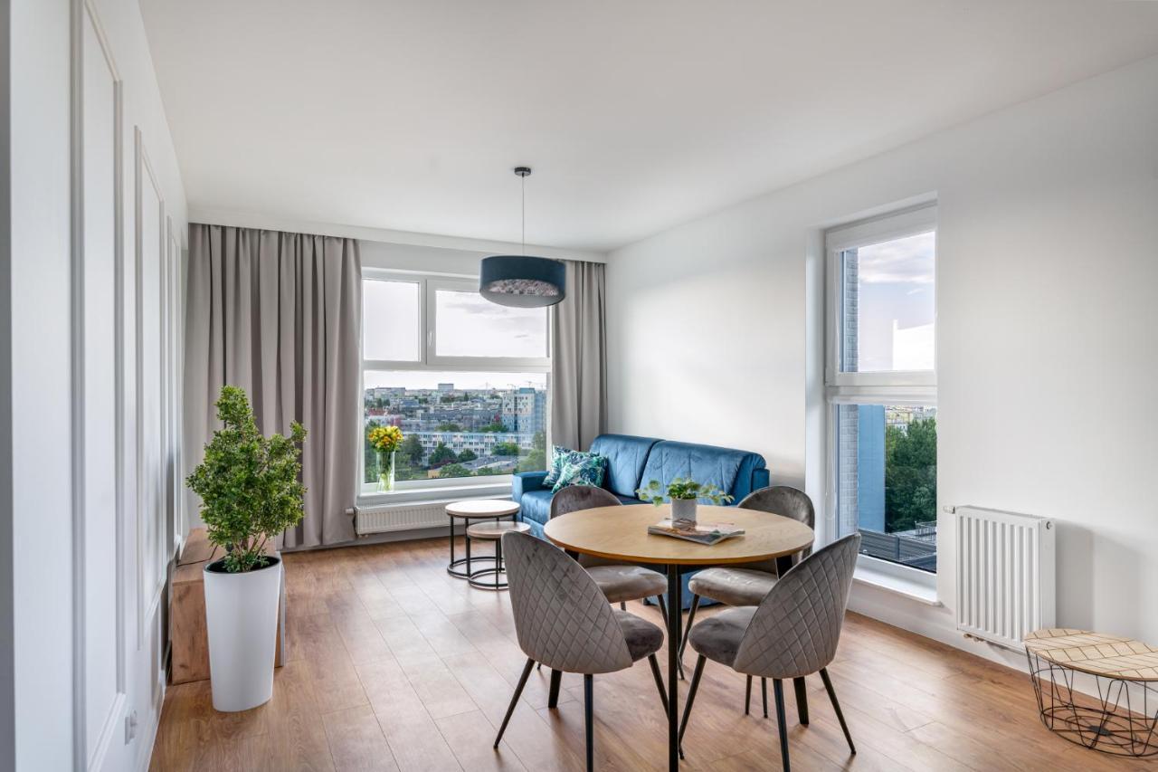 Star4You II Apartments Wroclaw Bagian luar foto